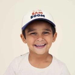 Magasin De Vêtements De Sport -Magasin De Vêtements De Sport casquette enfant 500 bleu marine avec motifs 1