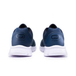 CHAUSSURES DE RUNNING HOMME KALENJI RUN 100 BLUE JEAN 22 CHAUSSURES DE RUNNING HOMME KALENJI RUN 100 BLUE JEAN -Magasin De Vêtements De Sport chaussure jogging homme run 100 gris 5
