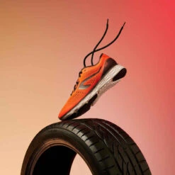 CHAUSSURES DE RUNNING HOMME KIPRUN KSLIGHT ROUGE -Magasin De Vêtements De Sport chaussures de running homme kiprun ks light noir 5