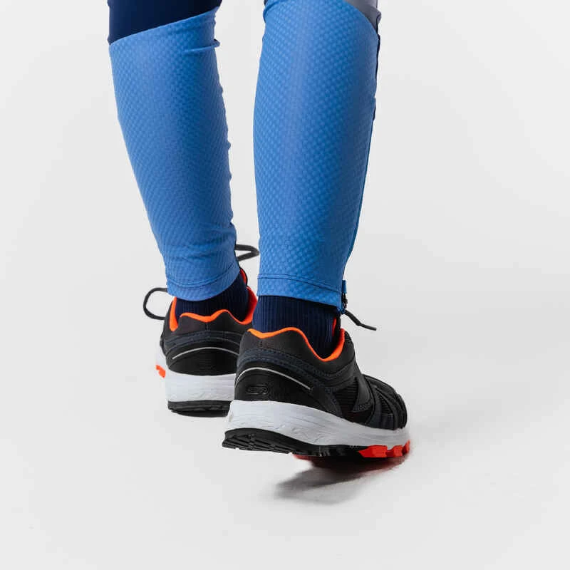 CHAUSSURES RUNNING & ATHLÉTISME ENFANT KIPRUN GRIP GRISES ET NOIRES ORANGES FLUO 6 CHAUSSURES RUNNING & ATHLÉTISME ENFANT KIPRUN GRIP GRISES ET NOIRES ORANGES FLUO – Image 6