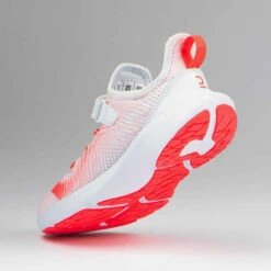 Decathlon Chaussures Enfant à Scratch - Flexibles Et Légères 14 Decathlon Chaussures Enfant à Scratch - Flexibles Et Légères -Magasin De Vêtements De Sport chaussures running enfant at flex run scratch roses et grises 5