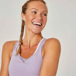 Débardeur Slim Fitness Femme - 500 Violet 11 Débardeur Slim Fitness Femme - 500 Violet -Magasin De Vêtements De Sport debardeur fitness ajuste 500 noir 3