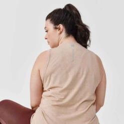 Kalenji Débardeur Respirant Running Femme - Soft Beige 10 Kalenji Débardeur Respirant Running Femme - Soft Beige -Magasin De Vêtements De Sport debardeur running respirant femme soft beige 2