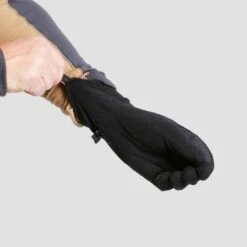 Gants Polaire Recyclés De Trekking Montagne - MT100 Noir - Adulte 10 Gants Polaire Recyclés De Trekking Montagne - MT100 Noir - Adulte -Magasin De Vêtements De Sport gants polaire recycles de trek montagne trek 100 noir adulte 4