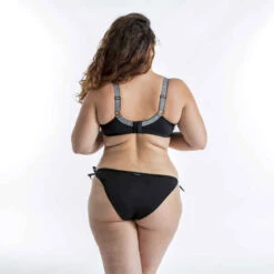 HAUT DE MAILLOT DE BAIN BALCONNET FEMME ASTRID NOIR 11 HAUT DE MAILLOT DE BAIN BALCONNET FEMME ASTRID NOIR -Magasin De Vêtements De Sport haut de maillot de bain balconnet astrid noir armatures textiles confort absolu 2