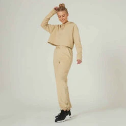 Sweat à Capuche Crop Fitness Femme - 520 Beige -Magasin De Vêtements De Sport hoodie 520 cropped a capuche majorite coton fitness beige 2