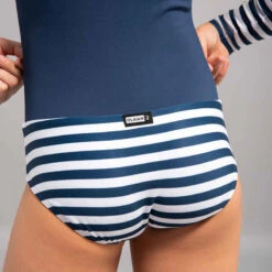 Maillot 1 Pièce Manches Longues Fille MAYA Bleu Marine -Magasin De Vêtements De Sport maillot 1 piece manches longues fille maya bleu marine 3