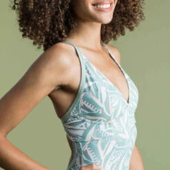 Maillot De Bain De Surf 1 Pièce Femme Avec Double Réglage Dos BEA PLANT KAKI -Magasin De Vêtements De Sport maillot de bain de surf 1 piece femme avec double reglage dos bea koga maldives 3