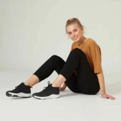 Pantalon Carotte Fitness Femme - 120 Noir -Magasin De Vêtements De Sport pantalon fitness femme coton carotte 120 noir 2