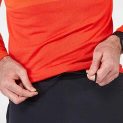 PANTALON RUNNING HOMME COUPE FITTEE KIPRUN LIGHT NOIR -Magasin De Vêtements De Sport pantalon running homme coupe fittee kiprun light noir 5