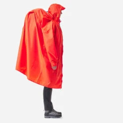 Quechua Poncho De Pluie De Randonnée - MT900 - 75L - Rouge - S/M -Magasin De Vêtements De Sport poncho pluie de randonnee forclaz 75 rouge taille sslashm 2