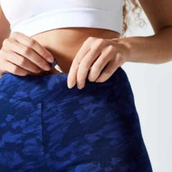 Short Cycliste Fitness Femme - 500 Imprimé Bleu Marine -Magasin De Vêtements De Sport short cycliste fitness femme 500 imprime bleu marine 4