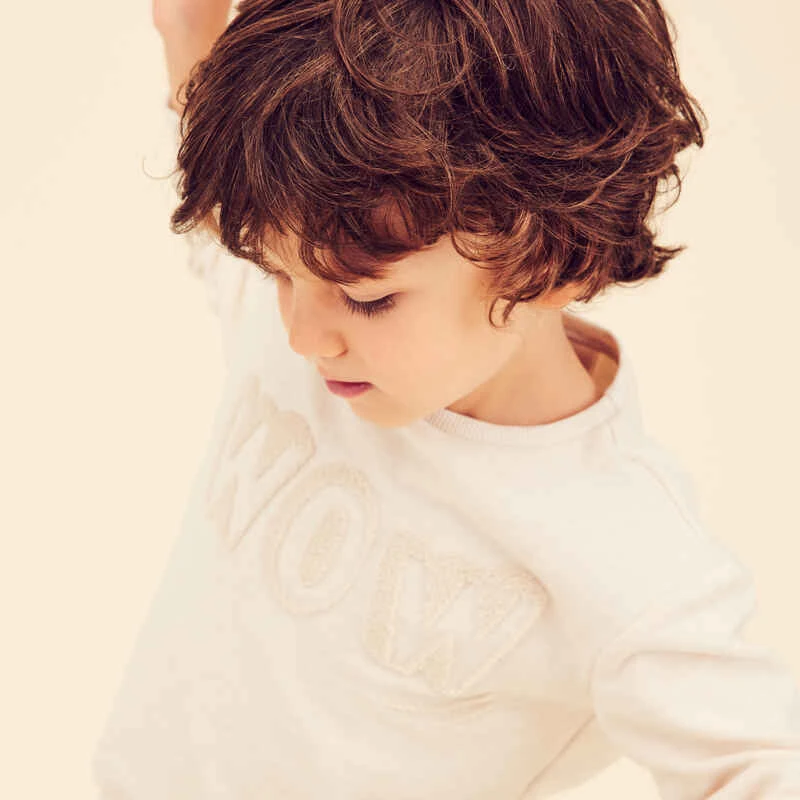 Sweat Enfant - Basique Beige Avec Motifs 3 Sweat Enfant - Basique Beige Avec Motifs – Image 3