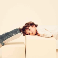 Sweat Enfant - Basique Beige Avec Motifs 16 Sweat Enfant - Basique Beige Avec Motifs -Magasin De Vêtements De Sport sweat 100 baby gym fille et garcon jaune aop 4