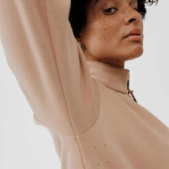 Kalenji Sweat Running Chaud Col Zip Femme - Warm + Beige -Magasin De Vêtements De Sport sweat de running chaud col zip femme rose 3