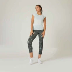 T-shirt Fitness Manches Courtes Slim Coton Extensible Col En V Femme Vert -Magasin De Vêtements De Sport t shirt coton extensible fitness avec mesh slim noir 2