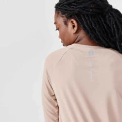 Kalenji T-shirt Manches Longues Running Anti-UV Femme - Sum Protect Long Beige -Magasin De Vêtements De Sport t shirt manches longues jogging femme run sun protect long noir 3