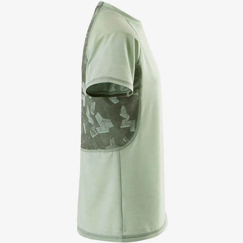 T-Shirt Respirant Manches Courtes S900 Garçon GYM ENFANT Kaki Clair 3 T-Shirt Respirant Manches Courtes S900 Garçon GYM ENFANT Kaki Clair – Image 3