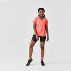 Kalenji T-shirt Manches Courtes Running Respirant Femme - Dry Corail -Magasin De Vêtements De Sport tee shirt running run dry noir femme 3